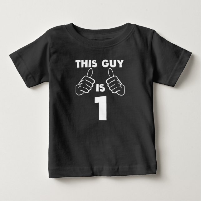 Han är 1 t shirt (Framsida)