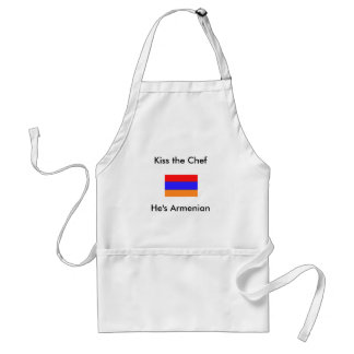 Han är armenisk, kysser kocken förkläde
