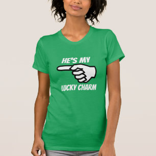 Han är min lyckliga charm tee