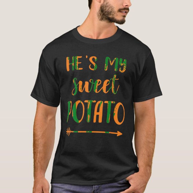 Han är min sötpotatis för att matcha lite Thanksgi T Shirt (Framsida)