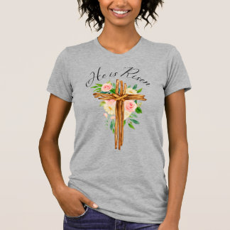 Han är Risen Blommigt Rustic Kor T Shirt