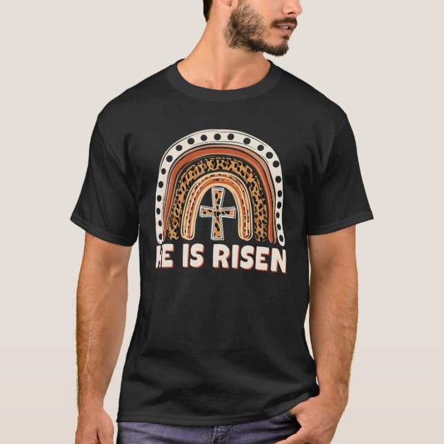 Han är Risen Leopard Rainbow Christian Jesus Påsk T Shirt (Framsida)