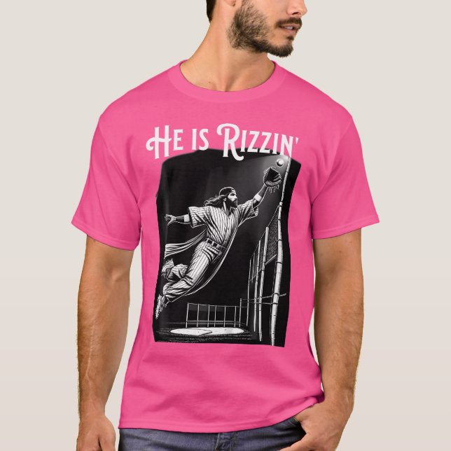Han är Rizzin Jesus som spelar baskerska. T Shirt (Framsida)