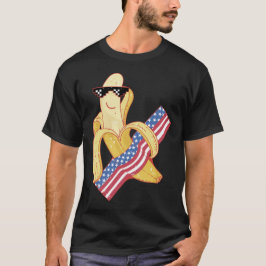 Han är stolt över att vara en amerikansk 4 juli t shirt