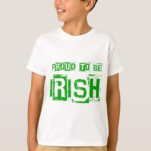 Han är stolt över att vara iriska St. Patrick Day- Tee Shirt (Framsida)