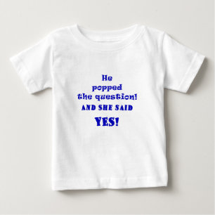Han avbröt frågan och hon sa ja tee shirt
