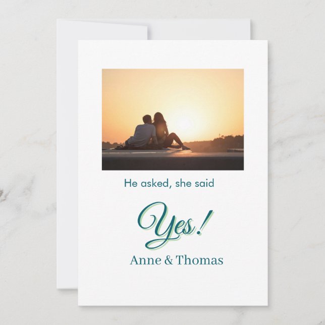 Han frågade hon sa ja foto förlovad blå grön inbjudningar (Framsida)