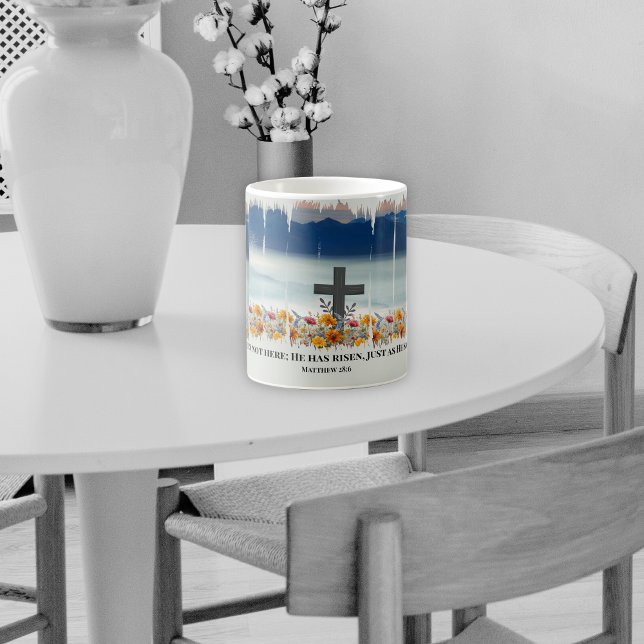 Han har rest Påsk Christian Brushstroke Kaffemugg (Skapare uppladdad)