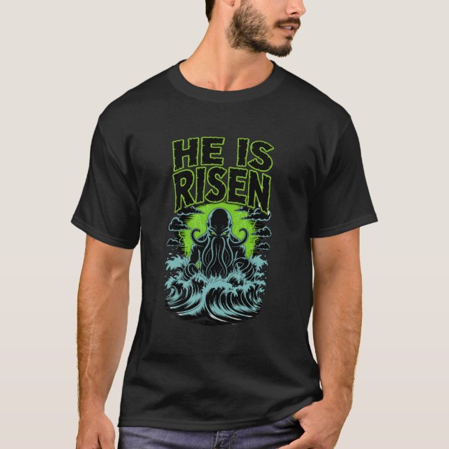Han har Uppstått Cthulhu Påsk T-shirt (Framsida)