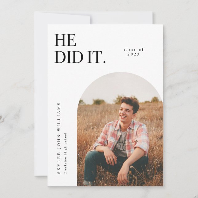 Han sa att det var White Arch Studenten. Inbjudningar (Framsida)