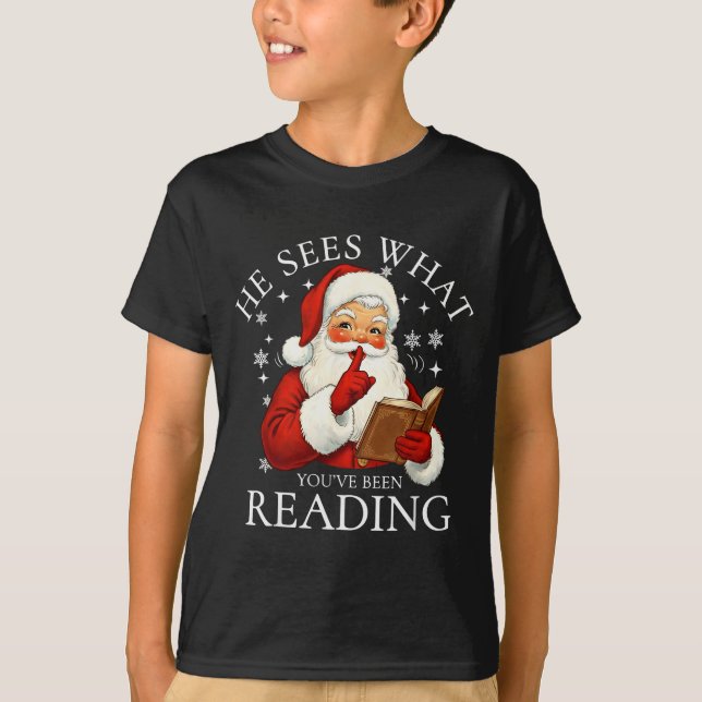 Han ser vad du har läst Rolig bokig jul T Shirt (Framsida)