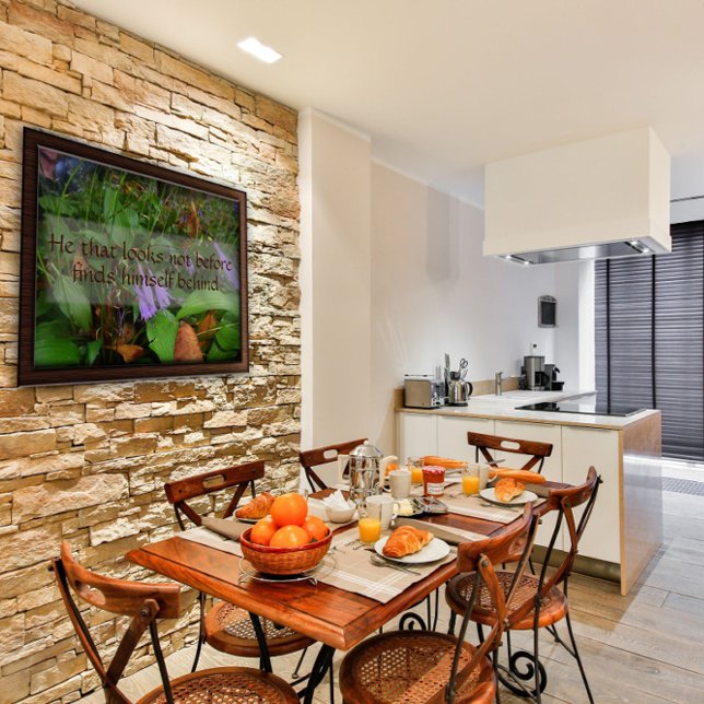 Han som inte ser ut innan klokheten säger poster (Skapare uppladdad)