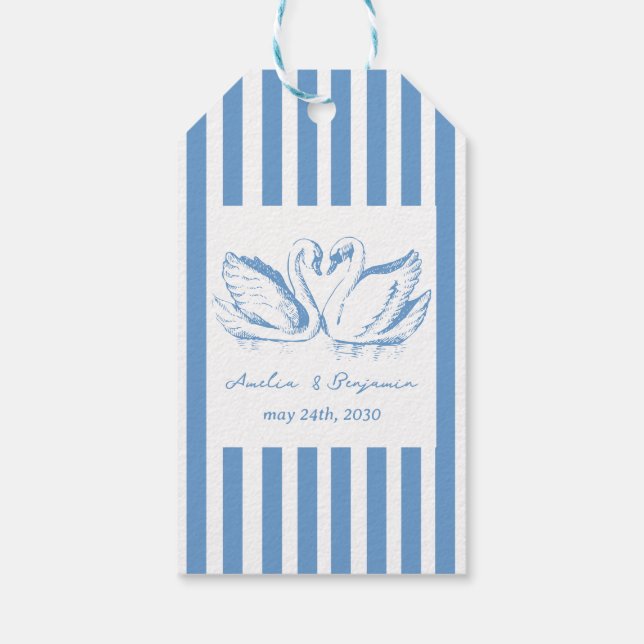 hand drawn Blue Couple Swan Whimsical Wedding Presentetikett (Baksidan)
