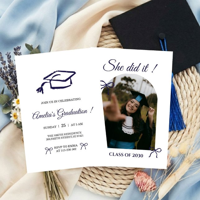  Hand drawn Bow graduation party invitation Inbjudningar (Skapare uppladdad)