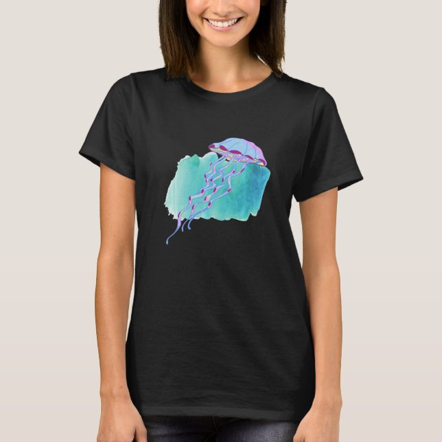 Hand Drawn Jellyfish Deep Ocean Creatures and Rift T Shirt (Framsida)