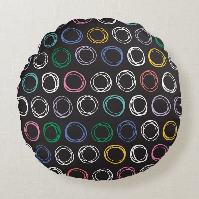 Hand drawn pattern with brushed lines seamless pat rund kudde (Framsidan)