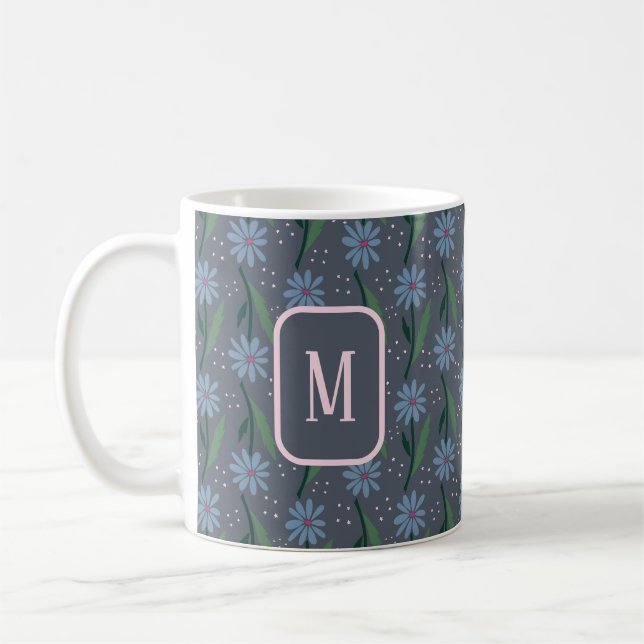 Hand-Drawn Wildflower Blue Moody Floral Monogram Kaffemugg (Vänster)