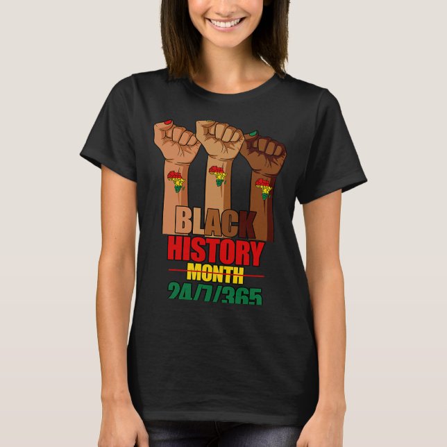 Hand Fist Black History Month 247365 African Ameri T Shirt (Framsida)