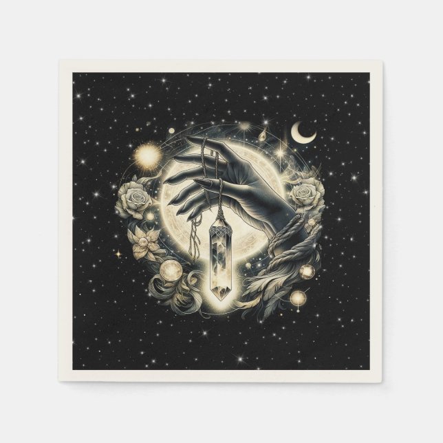 Hand Holding a Crystal under Moonlight Pappersservett (Framsidan)