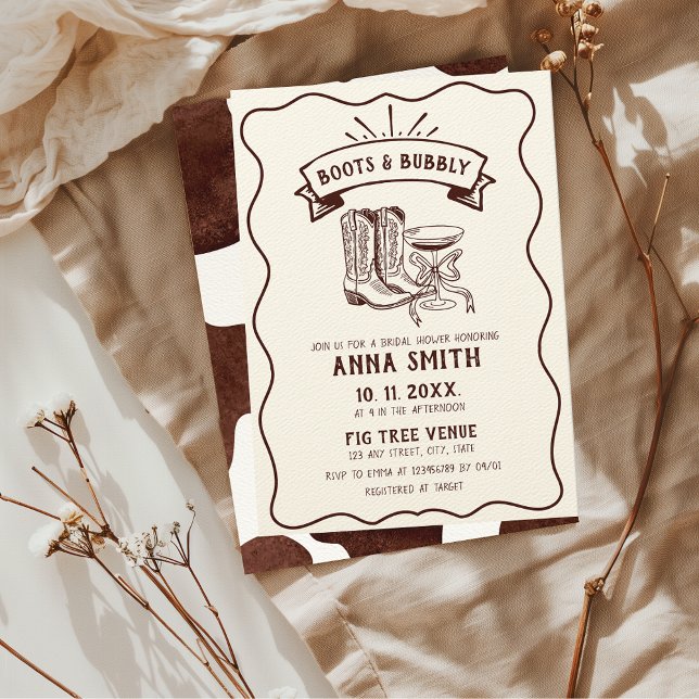 Hand Illustrerade Boots & Bubly Cute Möhippa Inbjudningar (Boots & Bubbly Hand Illustrated Bridal Shower Invitation with Cow Pattern)