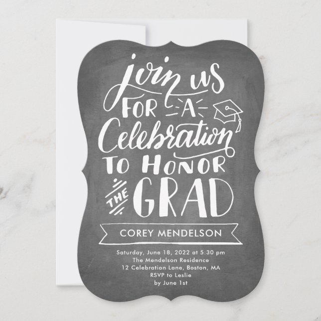 Hand Lettered Modern Chalkboard-Studentfest Inbjudningar (Framsida)