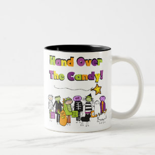 Hand över Candy Halloween Tshirts och Gifts Två-Tonad Mugg