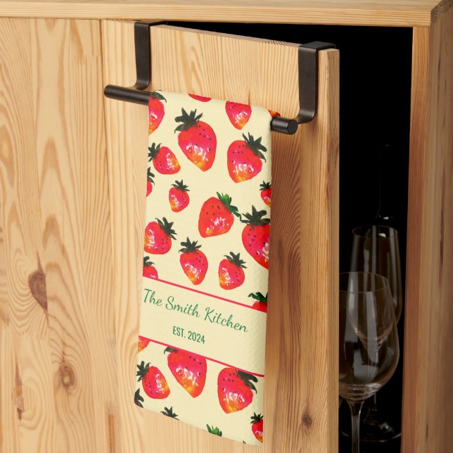 Hand-Painted Strawberry Personalized Boho Yellow Kökshandduk (Thirds Fold)