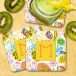Hand Pawarden Summer Fruit Mönster Underlägg Papper Kvadrat<br><div class="desc">Ditt första monogram finns på dessa underlägg som har en modern frukt mönster av ananas,  päron,  orangar,  körsbär,  papaya,  druvor,  kiwis och persikor. Du kan också lägga den här designen på andra produkter!</div>