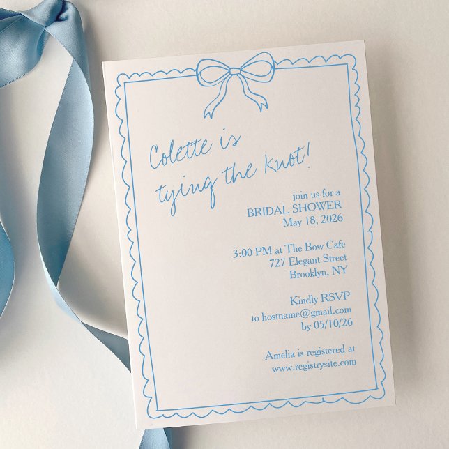 Hand plockade Bow-Chic något blått Möhippa Inbjudningar (Chic, refined, and customizable—this blue bridal shower invite is perfect for a trendy bride-to-be!)