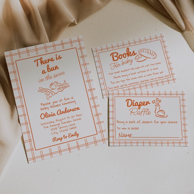 Hand plockade-bun i ugnen-munnen på babyskon för c inbjudningar (Skapare uppladdad)