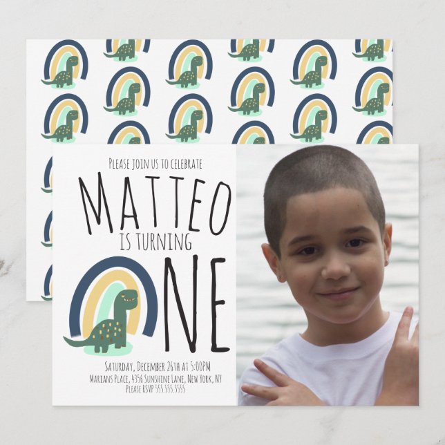 Hand plockade Dinosaur Rainbow Födelsedagsfest Pho Inbjudningar (Fram/baksida)