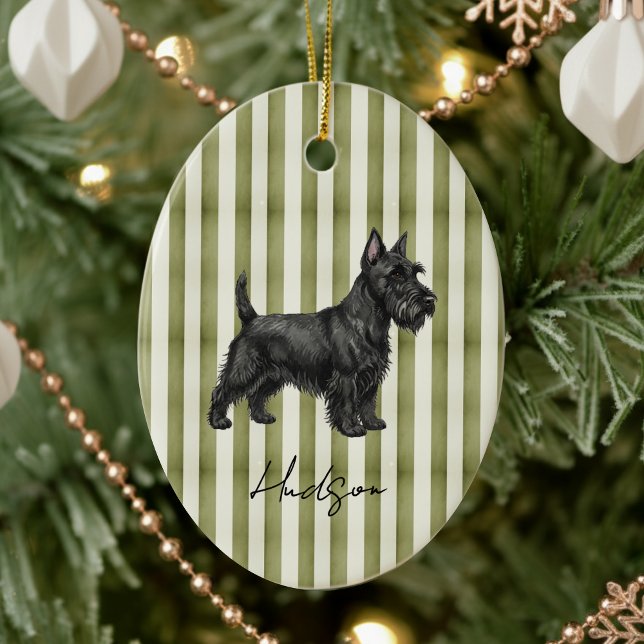 Hand plockade Pet Porträtt Sketch Scottish Terrier Julgransprydnad Keramik (Celebrate the holidays with this timeless, vintage striped pet portrait! )