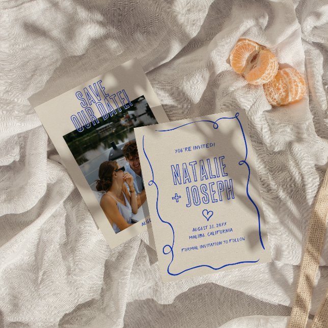 Hand plockade-skriven Retro Quirky Photo Bröllop m Spara Datumet (Skapare uppladdad)