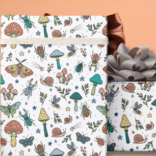 Hand plockade Svampar och Kryp Night Forest Presentpapper