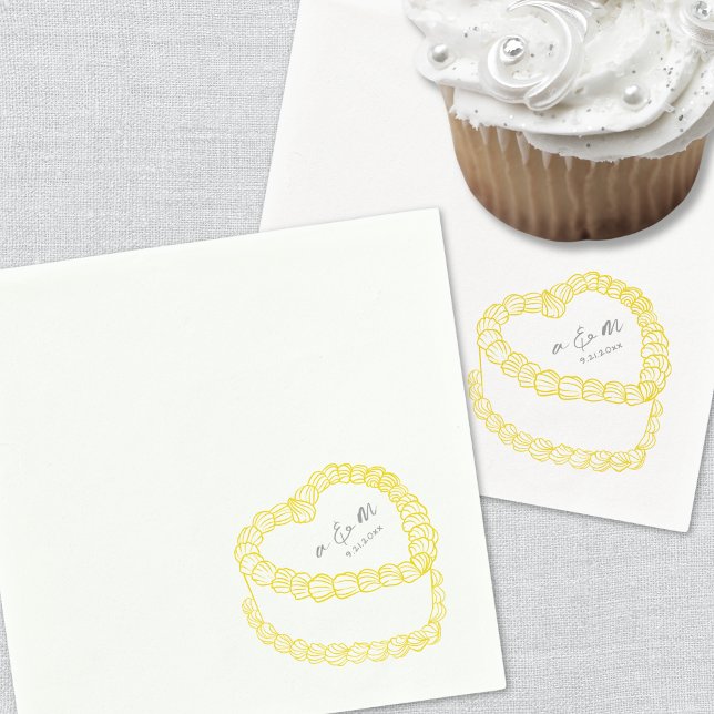 Hand plockade Vintage Cake Gult Whimsical Bröllop Pappersservett (Hand Drawn Vintage Cake Yellow Whimsical Wedding Napkins)