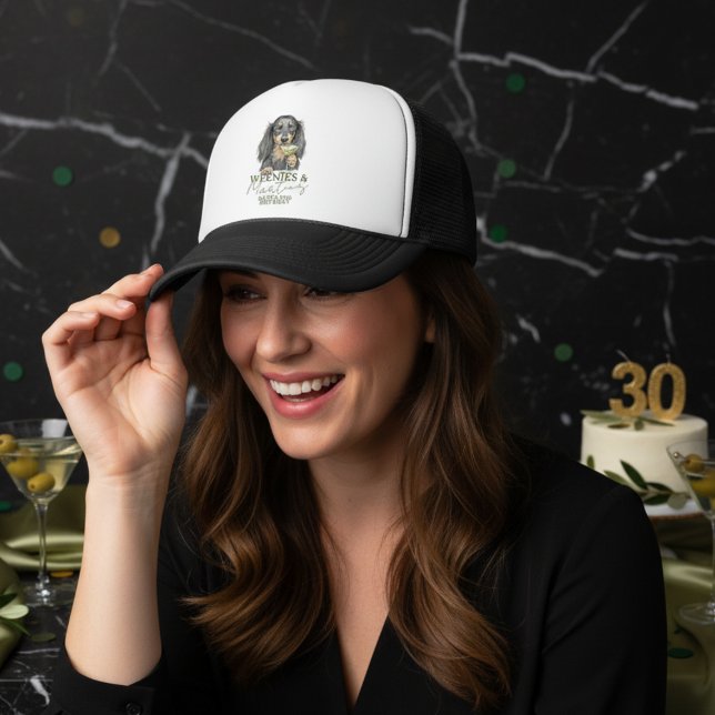 Hand plockade Weenies och Martinis Dachshund Keps (Celebrate with this Hand Drawn Weenies and Martinis Dachshund Trucker Hat! )