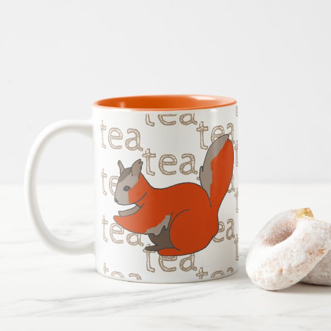 Handdragen Tea Coffee Red Squirrel Två-Tonad Mugg (Med munk)