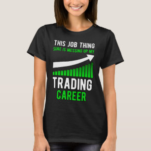 Handeln med handlaren lagrar lagrar t shirt