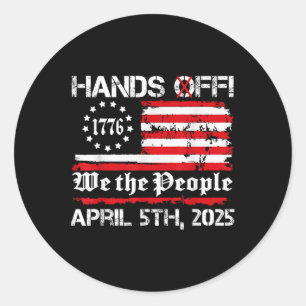 Händer av protesterna lördag april 5 USA flagga Ma Runt Klistermärke
