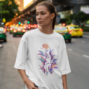 Händer Holding A Flower T Shirt