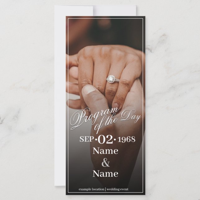 Händer i Färgad Bröllop par med Ring (Framsida)