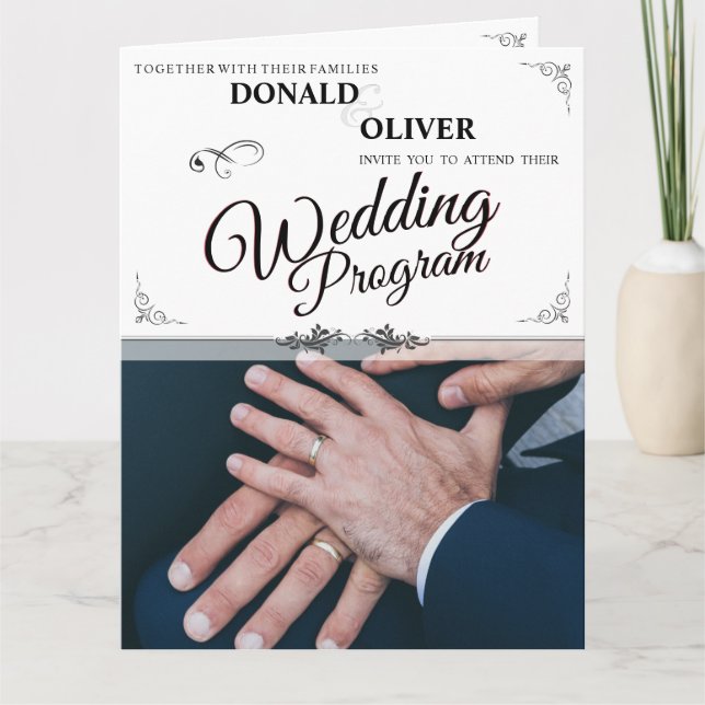 Händer med ett Gay Bröllop par med Ringar Tack Kort (Framsida)