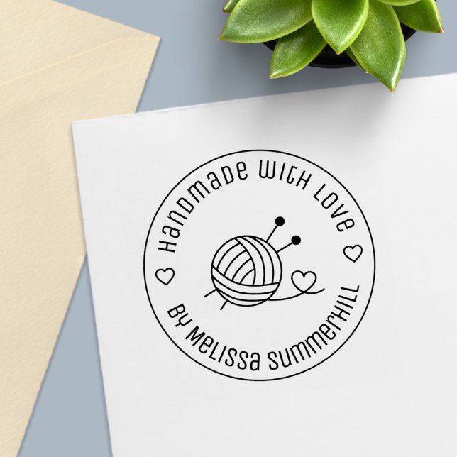 Handgjord boll av stickgarn med kärlek 1 självfärgande stämpel (Skapare uppladdad)