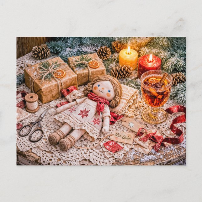 Handgjord tygdocka med julklappar och mysig  vykort (Framsida)
