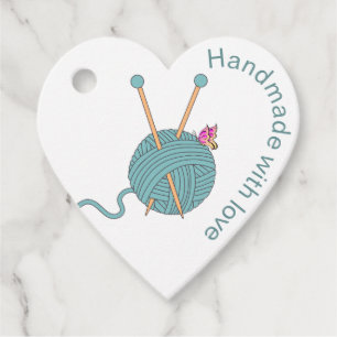 Handgjorda med Kärlek - Hjärtformade garn och fjär Gåvor Etiketter