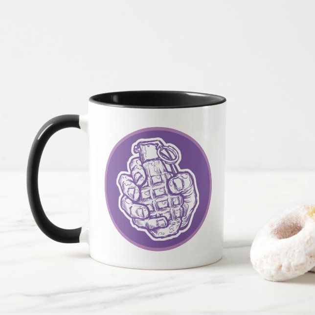 Handgrenad i Tecknad Stil Mugg (Med munk)