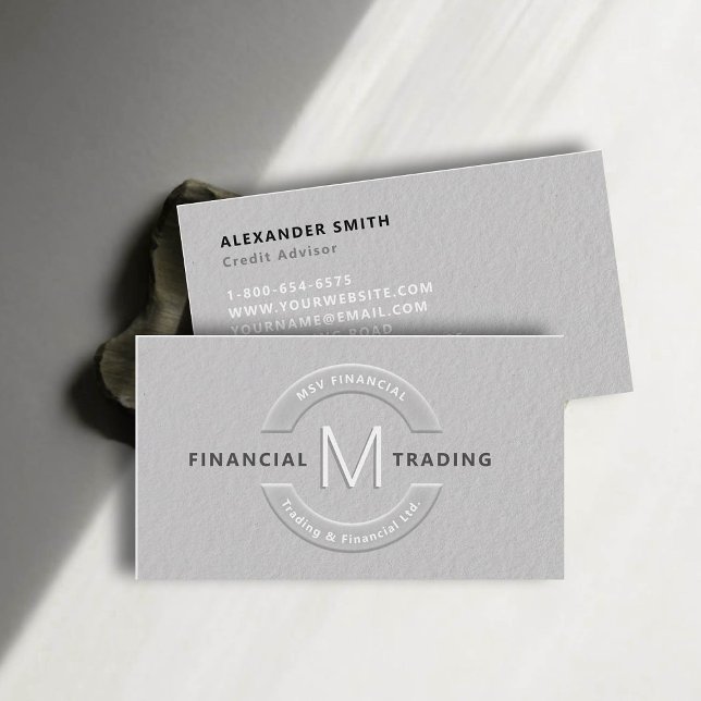 Handlare Faux Embossed Monogram Professionell Visitkort (dealer trader financial finance business card faux embossed black white professional sleek monogram)