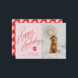Handleterat Red Lycklig Howlidays Tass Hund Photo Julkort<br><div class="desc">Det här matematiska helgdag med fullt-utfall innehåller ditt favoritfoto av hårigets vän/vänner och vårt moderna handskriftsformat med handritade accenter från tass. Kommer med en passande taputskrift mönster på baksidan för en speciell pekpenna från extra. Originalteckningar. Se till att besöka samlingen.</div>
