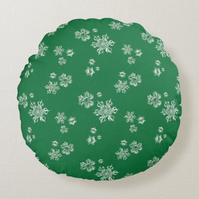 Handmade Snowflake Flurries - Bright Green & White Rund Kudde (Framsidan)