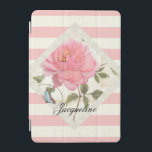 Handmålad Peony Rosa Stripe w Blue Butterfly iPad Mini Skydd<br><div class="desc">Exakt detaljrik, elegant rosa peonblomma med en söt blå fjäril i vintagen stil är i själva verket handmålad grafik av Audrey Jeanne. Söt, färglös, söt feminin med personligen för ditt namn i ett handskriftsteckensnitt. Ett antikt parker som en bakgrund med snurrar, scrollsar, handstil och ett gräns av New Orleans stil...</div>